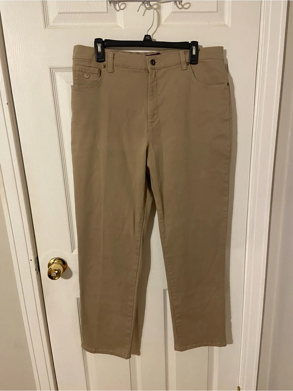 Gloria Vanderbilt Size 14 Amanda Neutral Tan Straight-Leg Pants